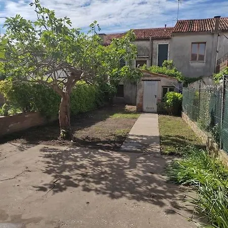 La Casa Di Marta Con Giardino Casa vacanze